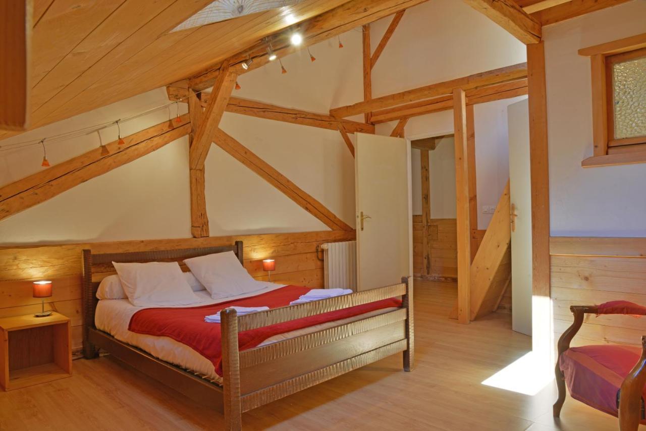 Appartement Dans Chalet 5 Chambres 130 M2 Centre Village 몽트리옹 외부 사진