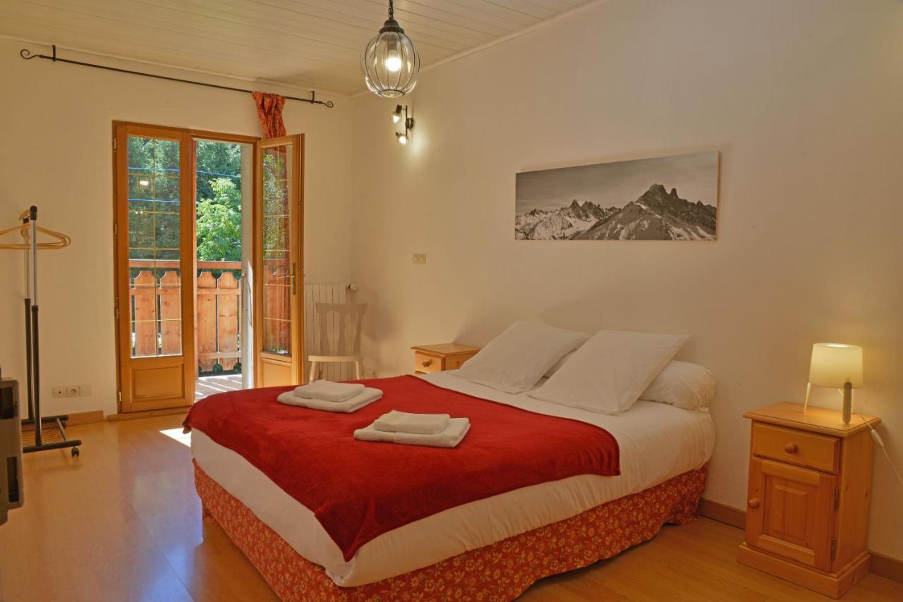 Appartement Dans Chalet 5 Chambres 130 M2 Centre Village 몽트리옹 외부 사진